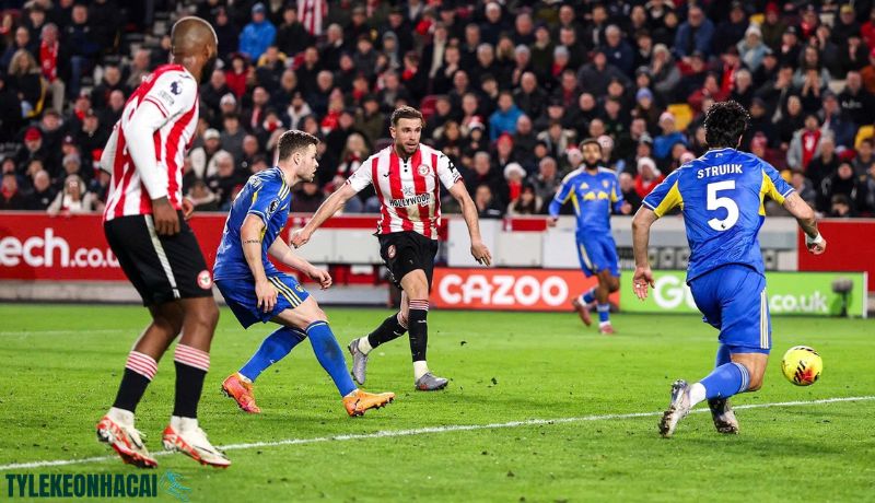 Ngoại Hạng Anh và giá trị thưởng & sức ảnh hưởng toàn cầu